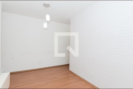 Sala de apartamento para alugar com 2 quartos, 58m² em Jardim Flor da Montanha, Guarulhos