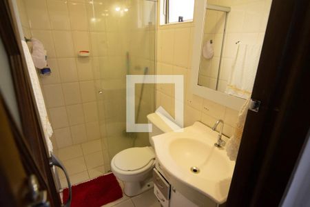 Apartamento à venda com 42m², 2 quartos e 2 vagas Apartamento à venda com 42m², 2 quartos e 2 vagasBanheiro