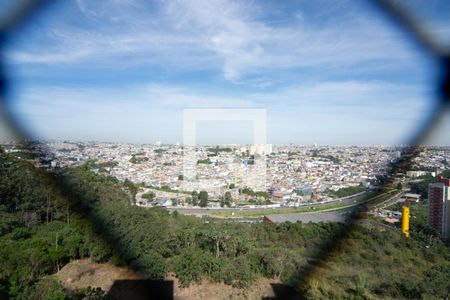 Vista de apartamento para alugar com 2 quartos, 42m² em Jardim Santa Teresinha, São Paulo