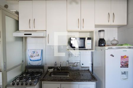 Apartamento à venda com 42m², 2 quartos e 2 vagas Apartamento à venda com 42m², 2 quartos e 2 vagasCozinha