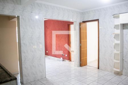 Casa para alugar com 90m², 2 quartos e 2 vagas Casa para alugar com 90m², 2 quartos e 2 vagasCozinha