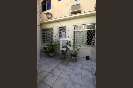 Apartamento à venda com 72m², 2 quartos e sem vagaÁrea de Serviço