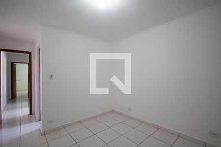 Casa para alugar com 200m², 3 quartos e 2 vagas Casa para alugar com 200m², 3 quartos e 2 vagasSuíte