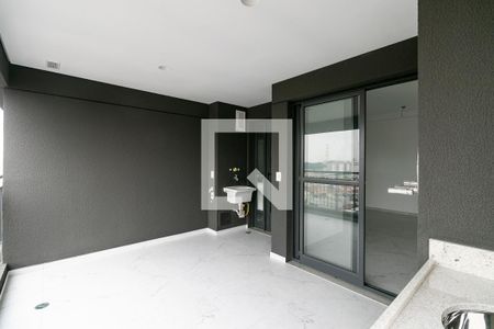 Varanda / Cozinha de apartamento para alugar com 2 quartos, 60m² em Vila Esperança, São Paulo