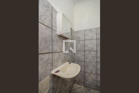 Casa à venda com 80m², 1 quarto e sem vaga Casa à venda com 80m², 1 quarto e sem vagaBanheiro