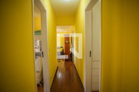 Corredor - Quartos de apartamento à venda com 3 quartos, 75m² em Vila Guarani (zona Sul), São Paulo