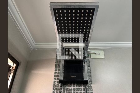 Apartamento à venda com 75m², 3 quartos e 2 vagasBanheiro 