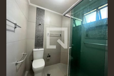 Apartamento à venda com 75m², 3 quartos e 2 vagasBanheiro 