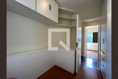 Apartamento à venda com 75m², 3 quartos e 2 vagasQuarto 3