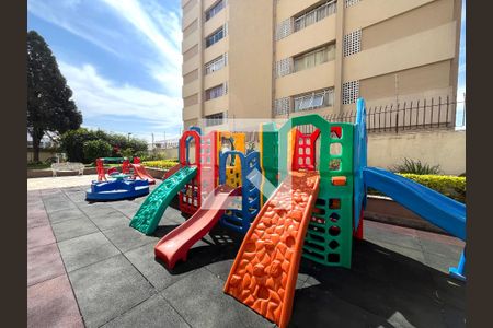 Apartamento à venda com 75m², 3 quartos e 2 vagasÁrea comum - Playground