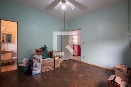 Suíte de casa à venda com 3 quartos, 310m² em Pestana, Osasco