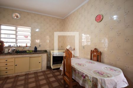 Casa à venda com 310m², 3 quartos e 4 vagasCozinha