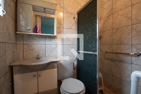 Banheiro da Suíte de casa à venda com 3 quartos, 310m² em Pestana, Osasco