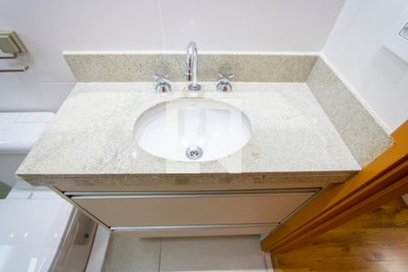 Apartamento para alugar com 64m², 2 quartos e 2 vagasBanheiro social