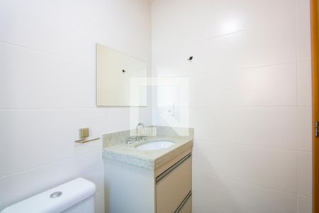 Apartamento para alugar com 64m², 2 quartos e 2 vagasBanheiro do quarto 1
