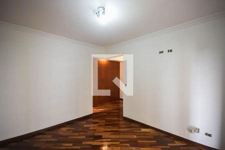Apartamento para alugar com 117m², 3 quartos e 2 vagas Apartamento para alugar com 117m², 3 quartos e 2 vagasSuíte