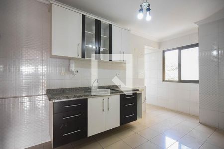 Apartamento para alugar com 117m², 3 quartos e 2 vagas Apartamento para alugar com 117m², 3 quartos e 2 vagasCozinha