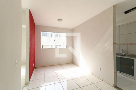 Sala de apartamento para alugar com 2 quartos, 44m² em Água Santa, Rio de Janeiro
