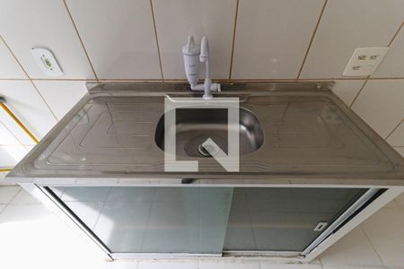 Cozinha de apartamento para alugar com 2 quartos, 44m² em Água Santa, Rio de Janeiro