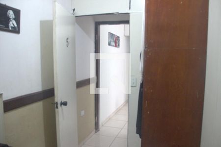 Casa para alugar com 8 quartos, 300m² em Wanel Ville, Sorocaba