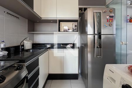Apartamento para alugar com 66m², 2 quartos e 1 vaga Apartamento para alugar com 66m², 2 quartos e 1 vagaCozinha e Área de Serviço