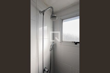 Apartamento para alugar com 66m², 2 quartos e 1 vaga Apartamento para alugar com 66m², 2 quartos e 1 vagaBanheiro da Suíte