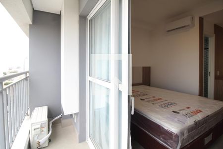 Sala/Quarto - Varanda de kitnet/studio para alugar com 1 quarto, 24m² em Belenzinho, São Paulo