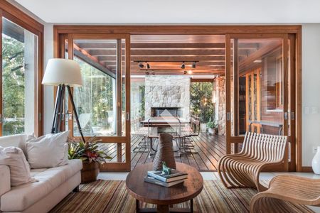 Sala de casa à venda com 4 quartos, 900m² em Vila Assunção, Porto Alegre