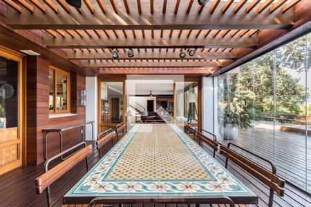 Casa à venda com 900m², 4 quartos e 5 vagasCozinha