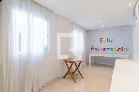 Apartamento à venda com 66m², 2 quartos e 2 vagas Apartamento à venda com 66m², 2 quartos e 2 vagasÁrea comum - Salão de festas