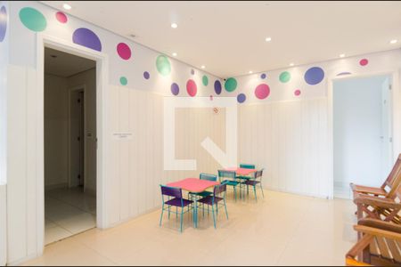 Apartamento à venda com 66m², 2 quartos e 2 vagas Apartamento à venda com 66m², 2 quartos e 2 vagasÁrea comum - Salão de festas