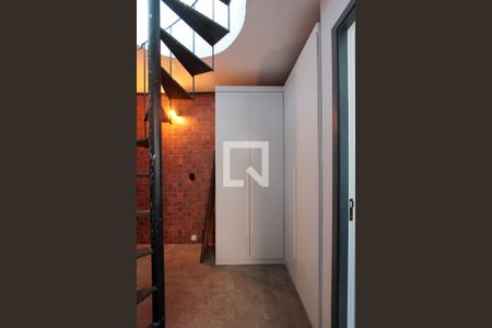 Apartamento para alugar com 72m², 2 quartos e 1 vagaCorredor da Escada