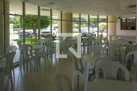 Apartamento para alugar com 72m², 2 quartos e 1 vagaÁrea comum - Salão de festas