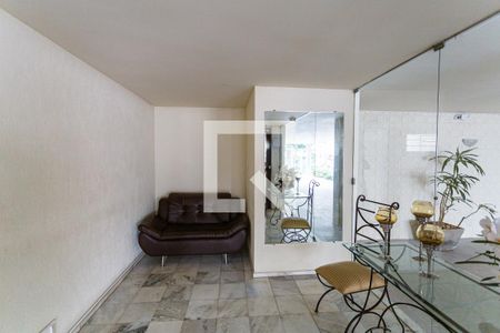 Apartamento à venda com 171m², 4 quartos e 2 vagas Apartamento à venda com 171m², 4 quartos e 2 vagasHall de Entrada