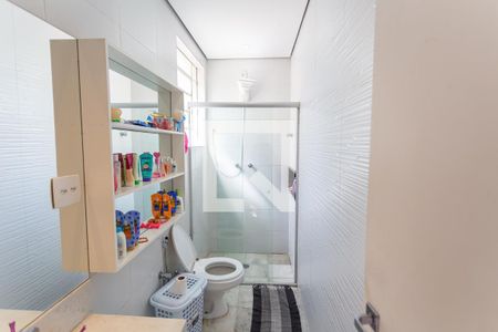 Apartamento à venda com 171m², 4 quartos e 2 vagas Apartamento à venda com 171m², 4 quartos e 2 vagasBanheiro da Suíte