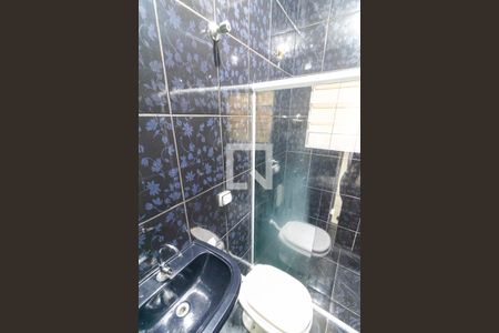 Casa para alugar com 70m², 2 quartos e sem vaga Casa para alugar com 70m², 2 quartos e sem vagaBanheiro