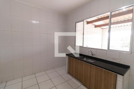 Casa para alugar com 70m², 2 quartos e sem vaga Casa para alugar com 70m², 2 quartos e sem vagaCozinha