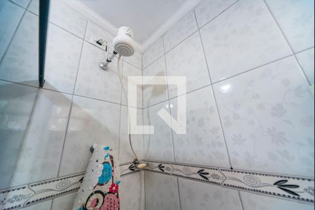 Casa à venda com 184m², 4 quartos e 2 vagas Casa à venda com 184m², 4 quartos e 2 vagasChuveiro