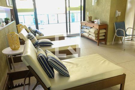 Apartamento à venda com 72m², 2 quartos e 1 vaga Apartamento à venda com 72m², 2 quartos e 1 vagaSaúna