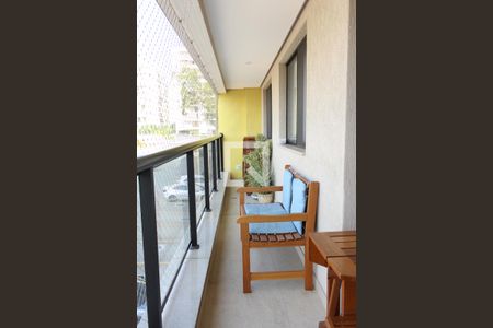 Apartamento à venda com 72m², 2 quartos e 1 vaga Apartamento à venda com 72m², 2 quartos e 1 vagavaranda