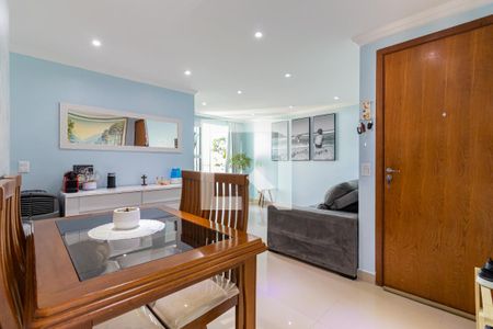 Apartamento para alugar com 60m², 2 quartos e 1 vaga Apartamento para alugar com 60m², 2 quartos e 1 vagaSala