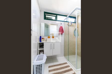 Apartamento para alugar com 60m², 2 quartos e 1 vaga Apartamento para alugar com 60m², 2 quartos e 1 vagaBanheiro