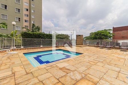 Apartamento para alugar com 62m², 3 quartos e 1 vagaÁrea comum - Piscina