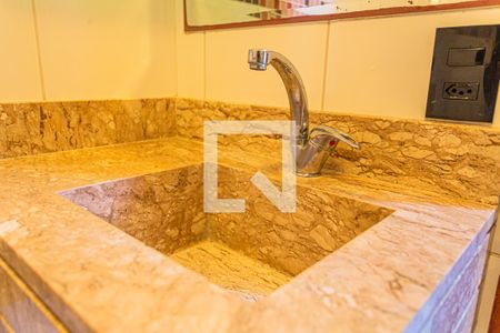 Apartamento para alugar com 62m², 3 quartos e 1 vagaDetalhe do banheiro