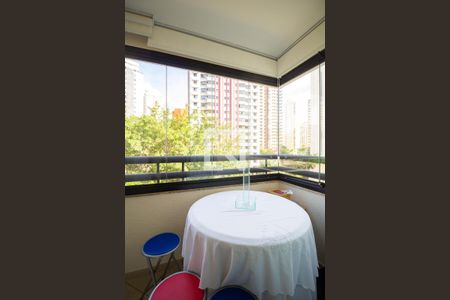 Varanda  de apartamento para alugar com 2 quartos, 104m² em Jardim Vila Mariana, São Paulo
