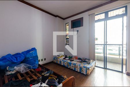 Apartamento à venda com 210m², 4 quartos e 2 vagas Apartamento à venda com 210m², 4 quartos e 2 vagasQuarto 2