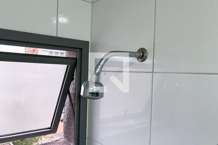 Banheiro de kitnet/studio à venda com 1 quarto, 25m² em Indianópolis, São Paulo