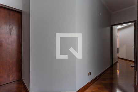 Casa à venda com 310m², 3 quartos e 6 vagasHall Dormitórios Superiores
