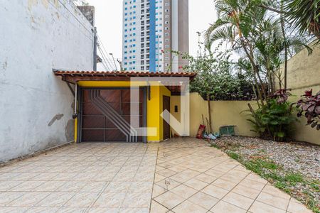 Casa à venda com 310m², 3 quartos e 6 vagasFrente da Casa