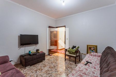Casa à venda com 310m², 3 quartos e 6 vagasSala de TV